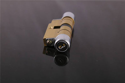 吉木乃24小时上门开锁公司