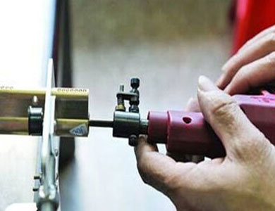 吉木乃24小时上门开锁公司