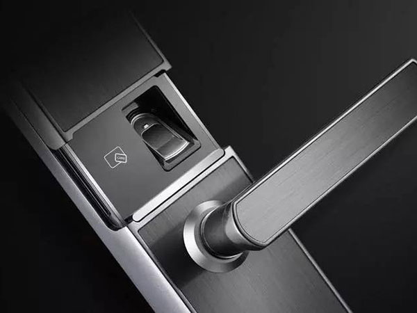 吉木乃24小时上门开锁公司